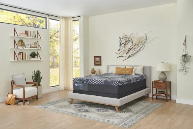 HIGHPOINT HYBRID FIRM MATTRESS - Image 4