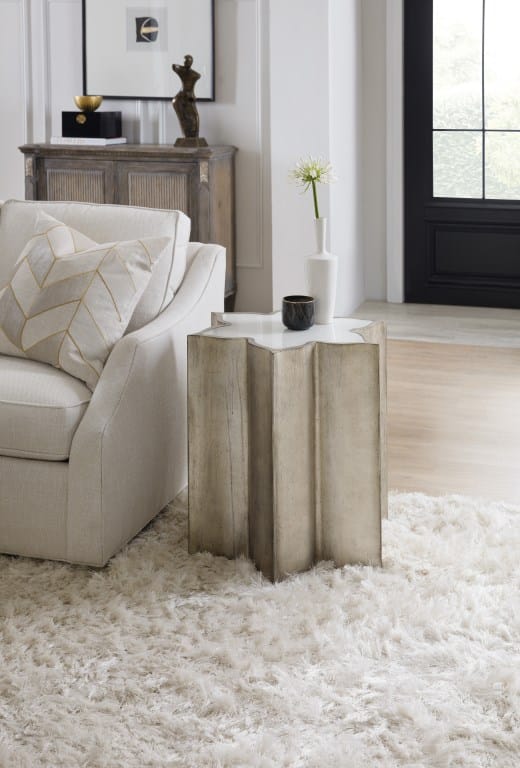 C'EST LA VIE END TABLE - Image 3