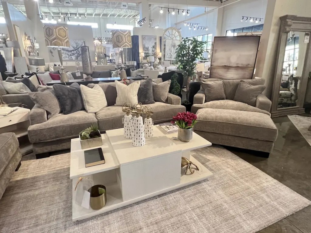 KELSEY SOFA SET