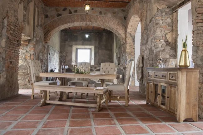 ARANDAS RECTANGULAR TABLE - Image 3